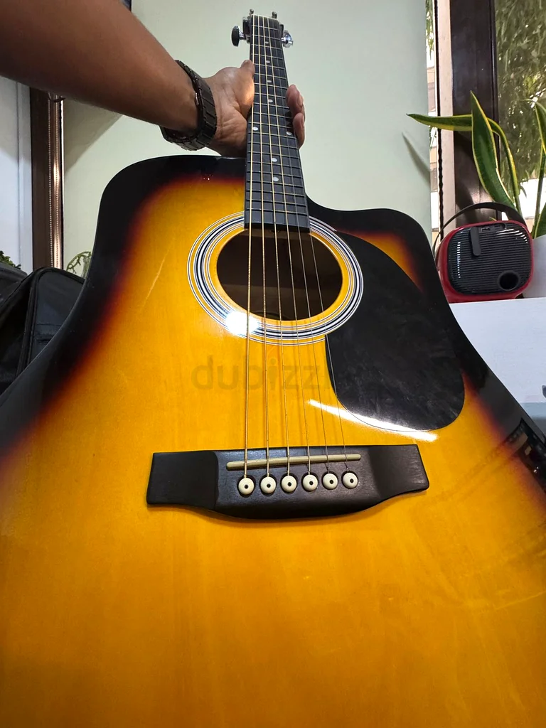 YAMAHA FENDER  Acoustic Dreadnought Guitar63209845011330111