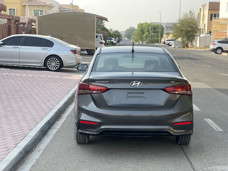 Hyundai Accent63406902596867114