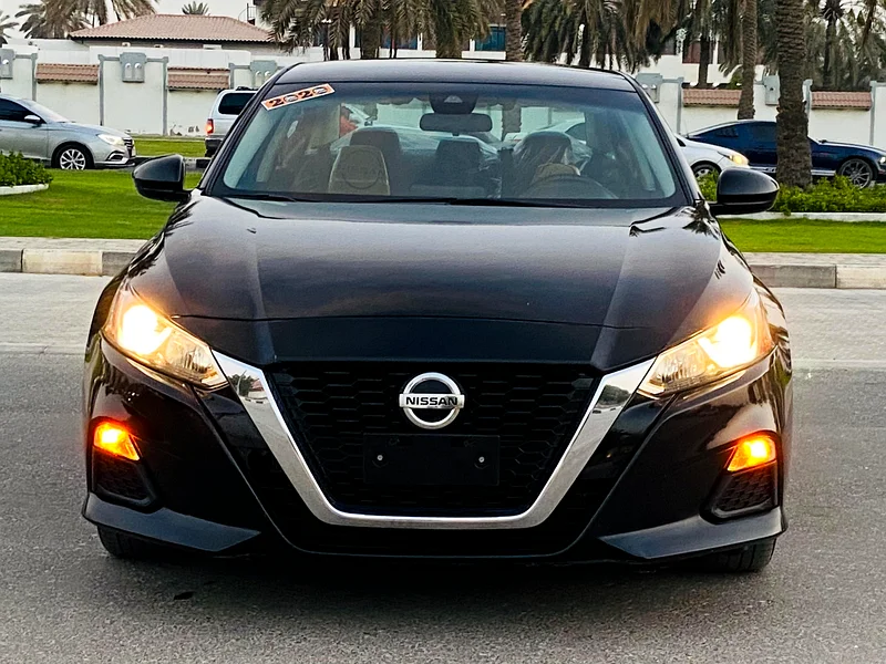 Nissan Tiima 2020, mid-range model – excellent condition – accident-free – low mileage – best price63227258298241112
