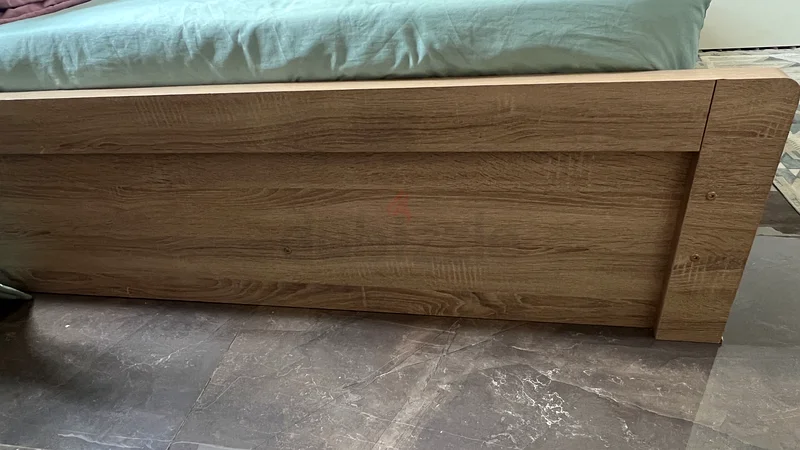 King size bed from Home Box63212409583617111