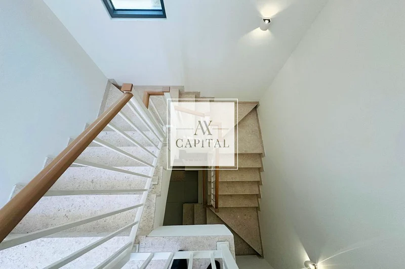Single Row | Premium Unit | Facing Garden | Rental63751581413635114