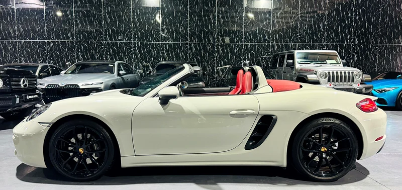 2024 Porsche 718 Boxster – GCC Specs | Porsche Warranty Till Jan 2026 | Like New63398648654083114