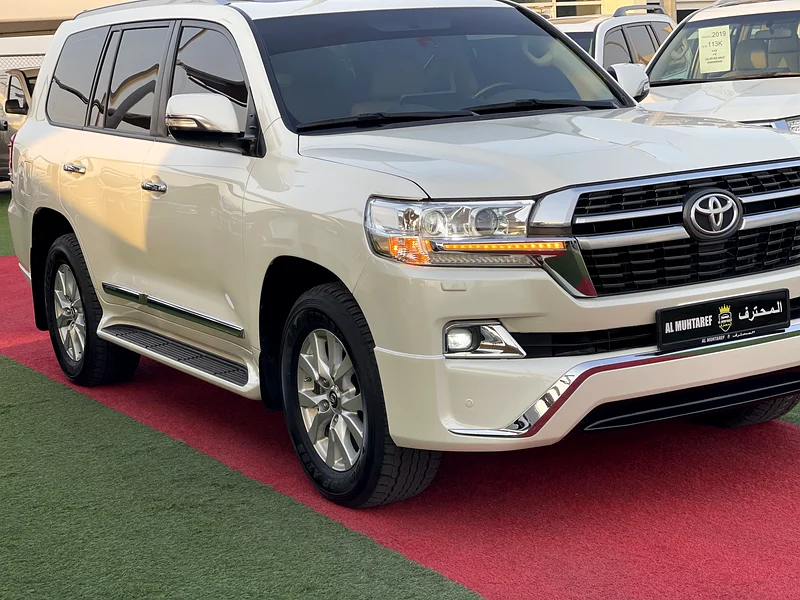 ستيشن لاند كروزر-2021-GXR-من المالك الأول-بقراطيس الوكاله63399949562882113
