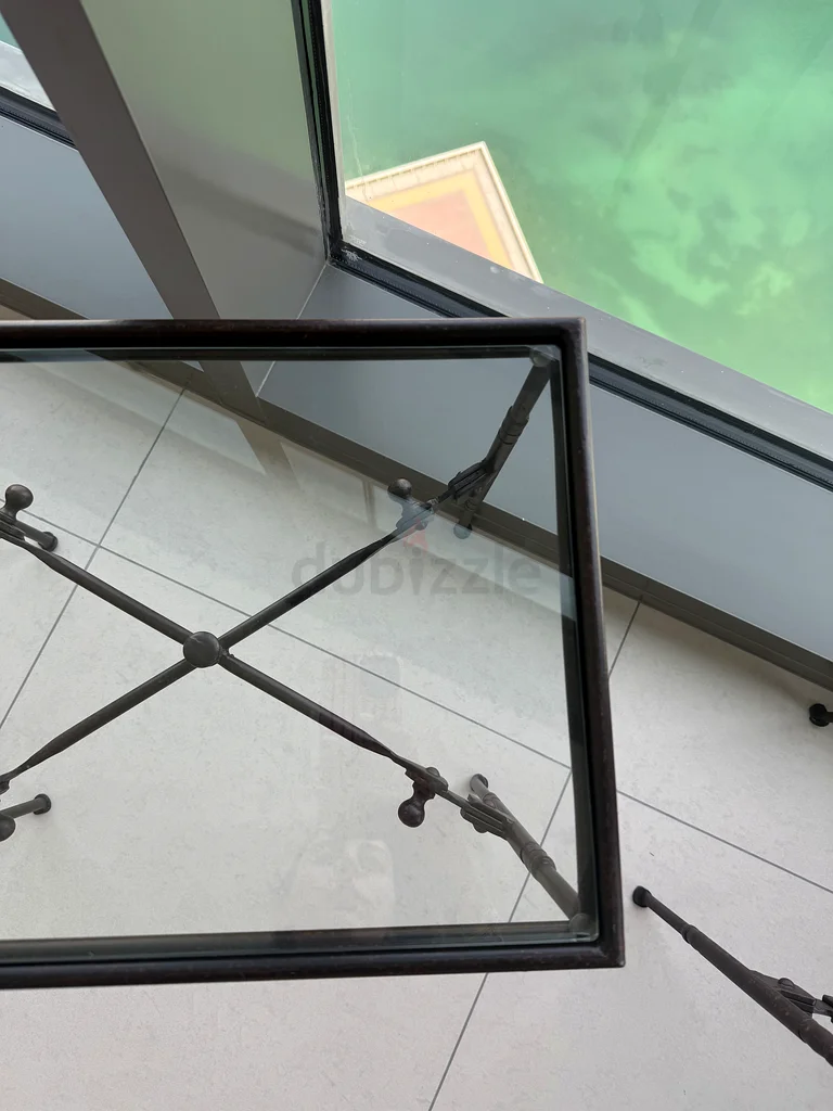 Brand New Glass Coffee Table63210892894338112