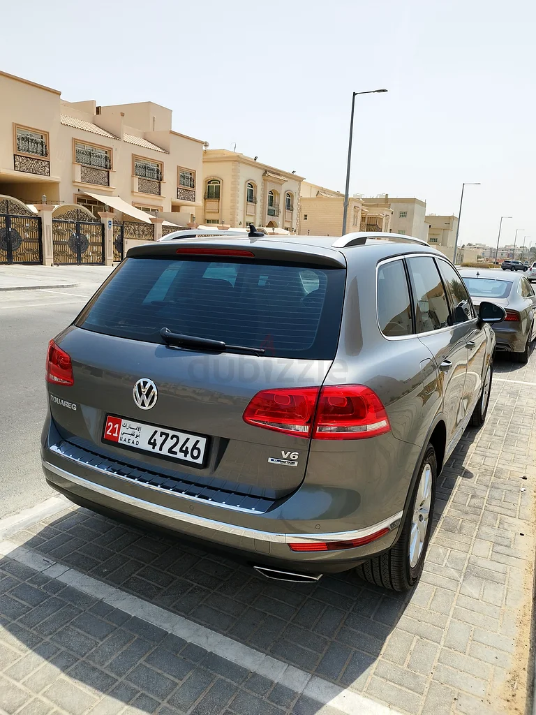 حالة ممتازة تويوتا 2015 شكل جديد63398569279235112