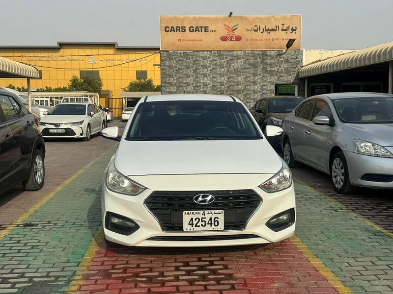 Hyundai Accent Gulf 2018 in white color63406902514435111