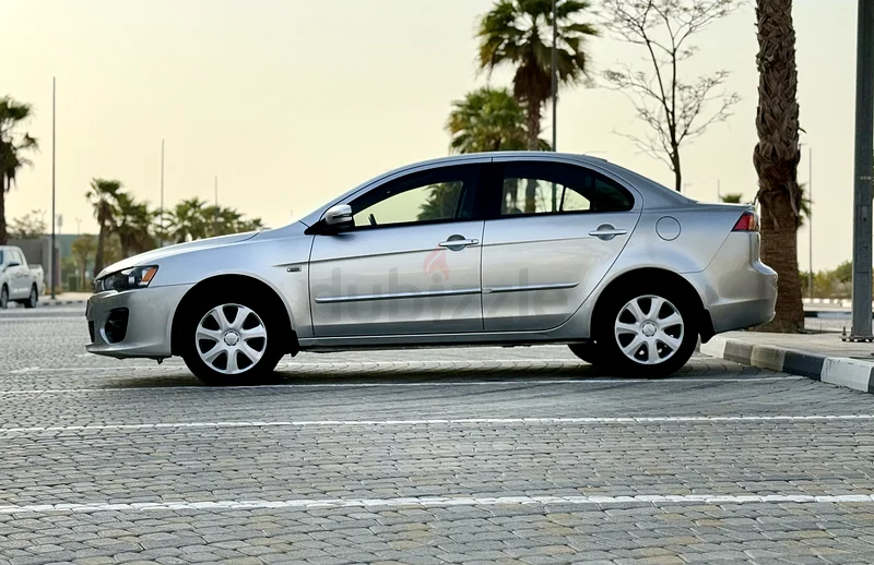 Mitsubishi Lancer 2.0 EX 2016 Model Gcc specs63223819510145112
