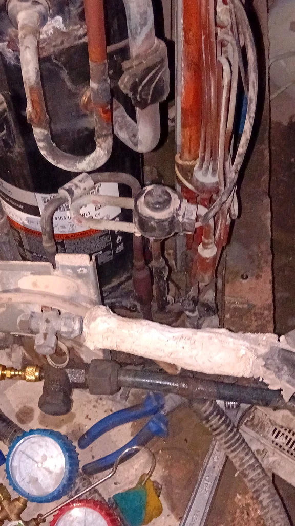HVAC maintenance and installation services63219834789763113