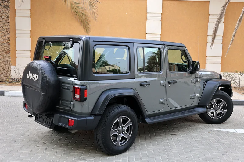 JEEP WRANGLER UNLIMITED SPORT-2019-118000KM-GCC SPECS63398603742209112