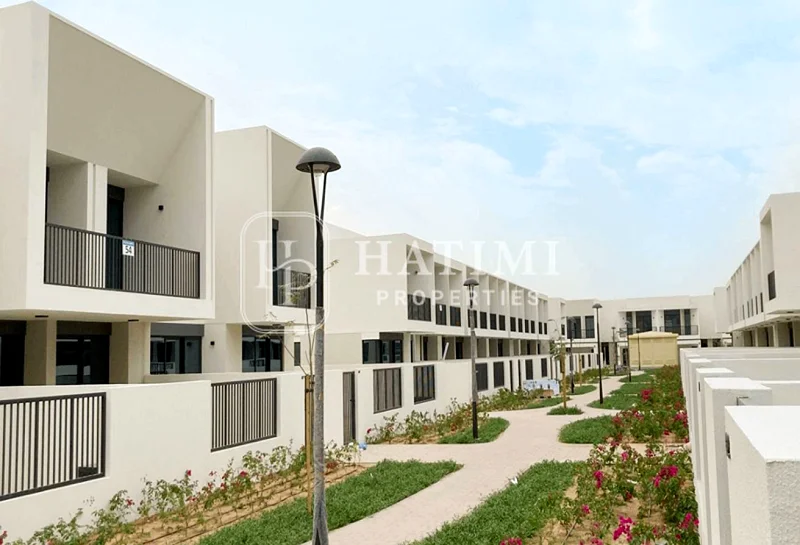 Single Row  |  Prime Location  |  Ready to Move63951831087489110