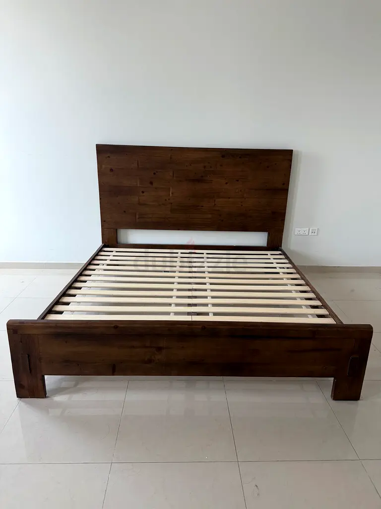 Pottery Barn King Size Bed. Like New