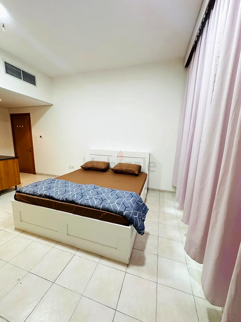 غرفة تنفيذية خاصة متاحة بالقرب من محطة مترو الفرجان @ ديسكفري جاردن63219322377729111