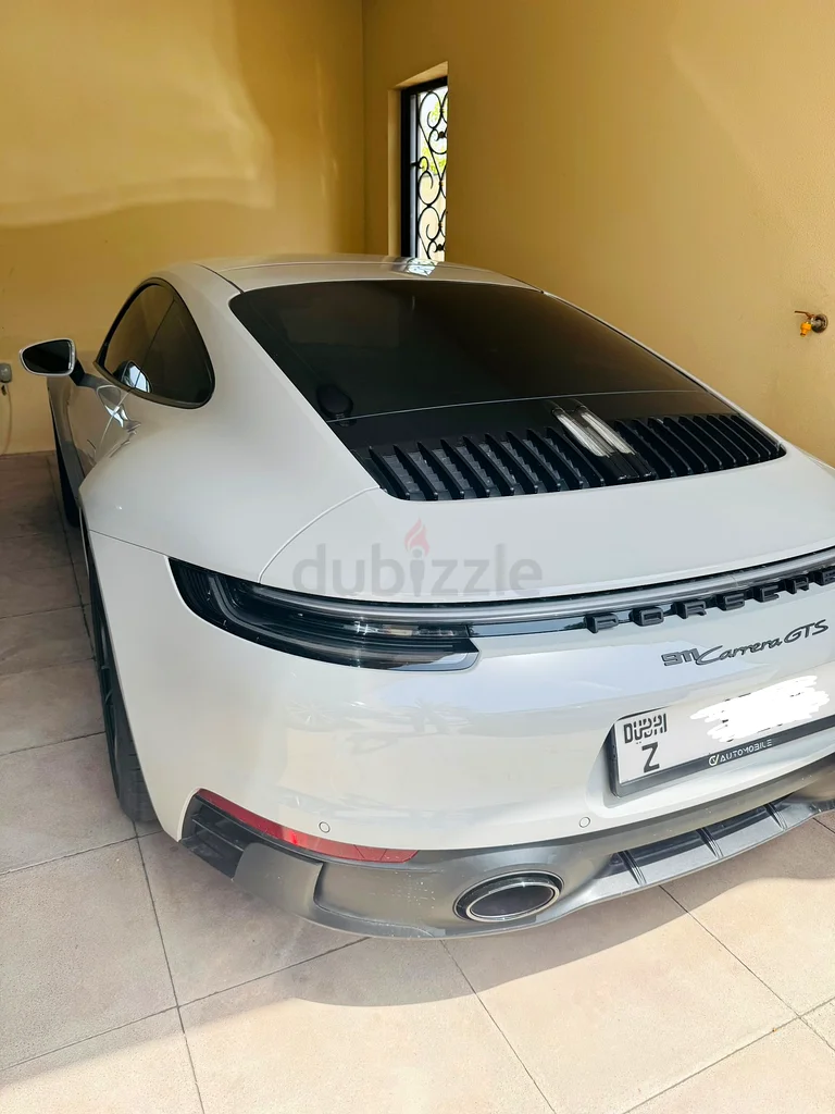 Porsche carrera 911 GTS63226744847362112