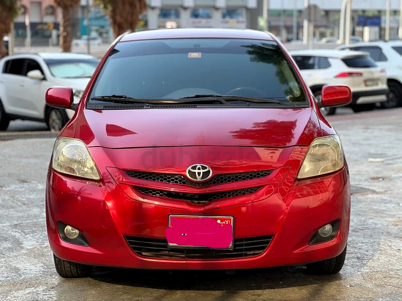 Toyota Yaris Red  
2007 Model63401315856898113