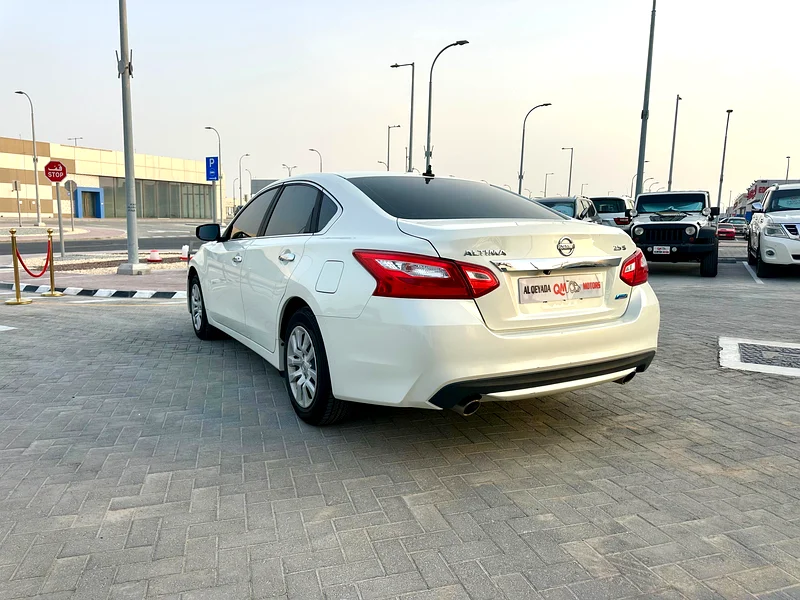Nissan Tilma S63227258202754114