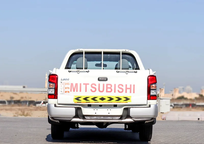 Mitsubishi L200 2.4L 2WD 2021 GCC, accident-free, in excellent condition. 786 P.M.63398589507073113