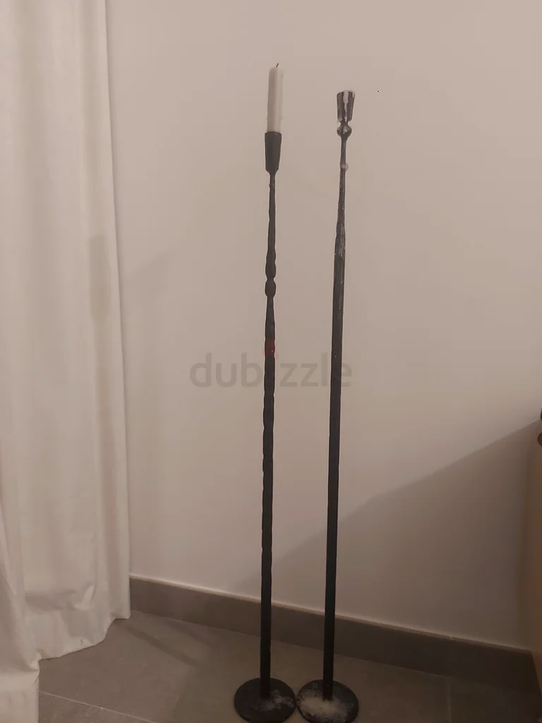 حاملات الشموع (2)63207900228098111