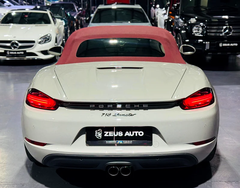 2024 Porsche 718 Boxster – GCC Specs | Porsche Warranty Till Jan 2026 | Like New63398648654083112