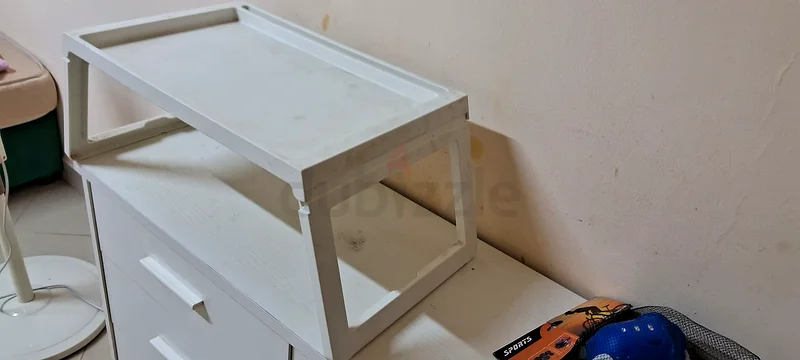 طاولة صينية بيضاء متينة للبيع63211915654402111