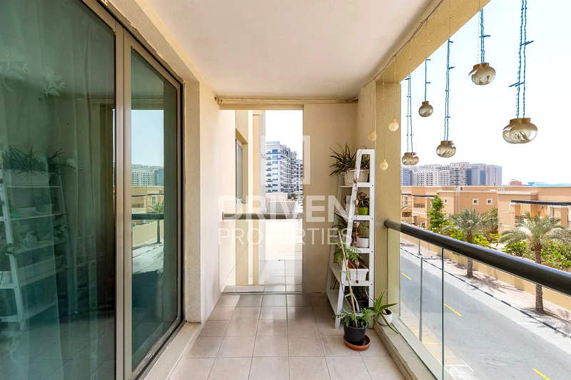 Low Floor and Large Layout | Rented Unit63978007424899110