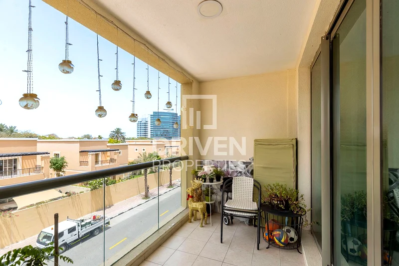 Low Floor and Large Layout | Rented Unit63978007424899111