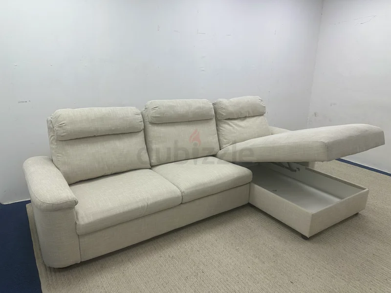 As perfect condition IKEA sofa bed with storage63211429600002111