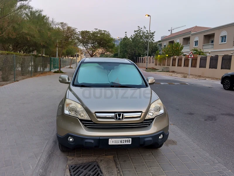 هوندا CR-V حالة ممتازة 2009، جميع الخيارات، بدون حوادث، طلاء أصلي، وعداد قيادة منخفض63398541075458112