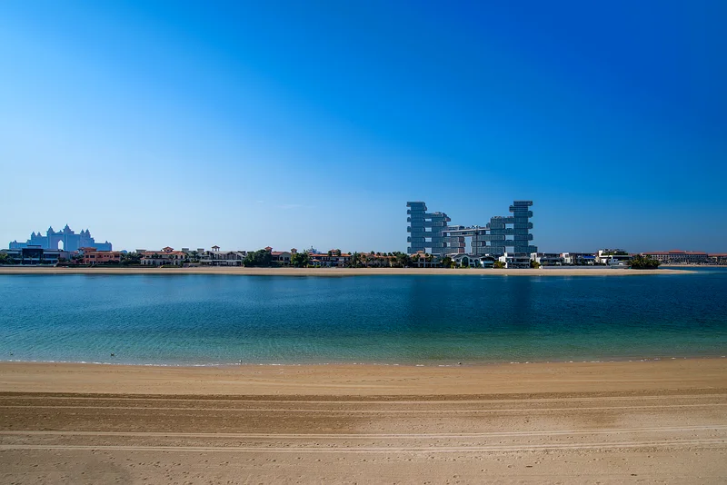 Luxury Beachfront 4BHK +M Villa with Private Pool | Palm Jumeirah63220309759490114