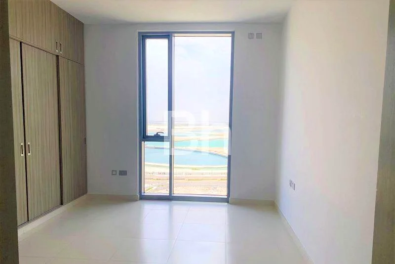 Spacious | Corner Unit | Tenanted until September63844132901379113