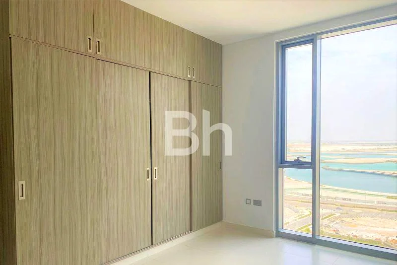 Spacious | Corner Unit | Tenanted until September63844132901379114