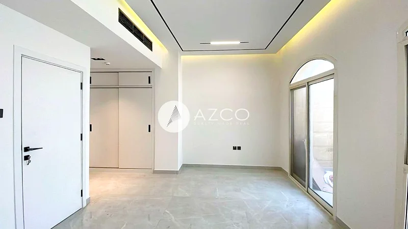 3 BHK + Maids Room | Massive Layout | Vacant63786429778306112