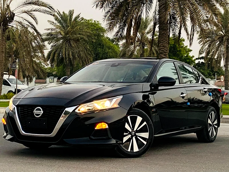 Nissan Tiima 2020, mid-range model – excellent condition – accident-free – low mileage – best price63227258298241111