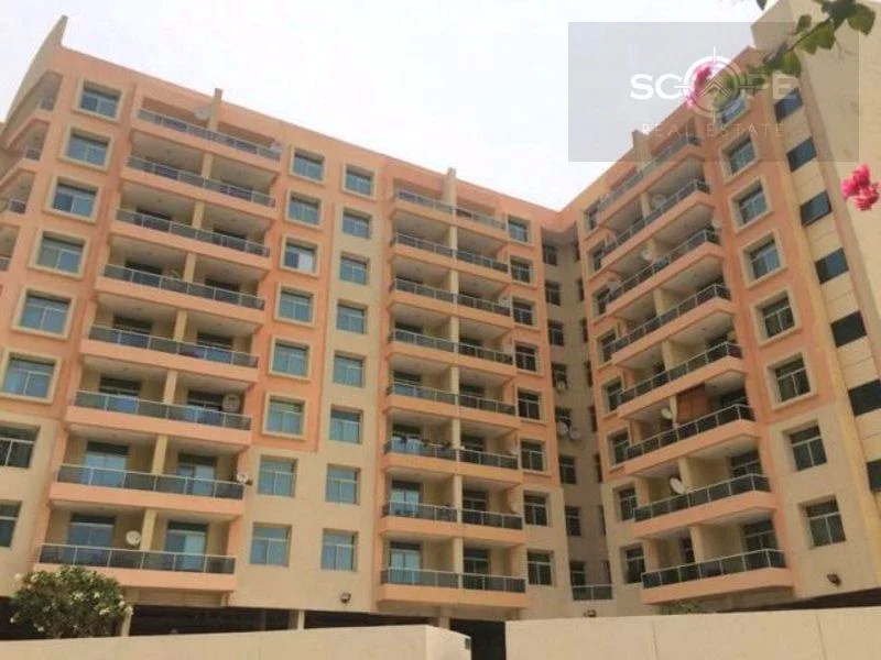 Vacant | University View | 3 Units | 488Sqft63977417644803114
