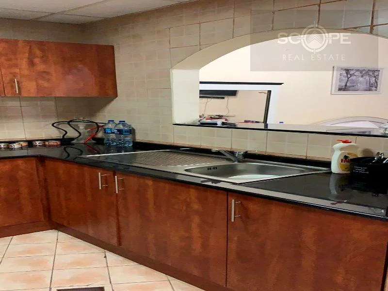 Vacant | University View | 3 Units | 488Sqft63977417644803112