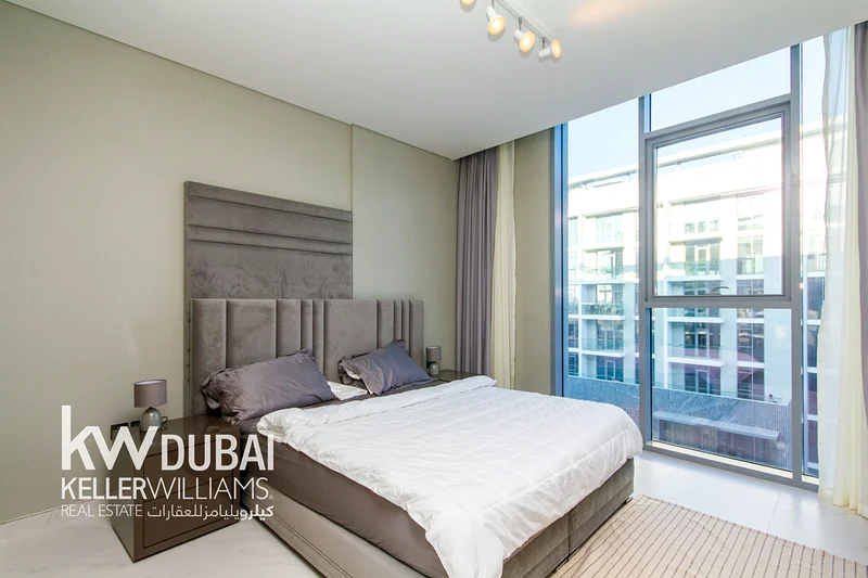 Gym | Library | Lagoon View | Skyline View64006254932098112
