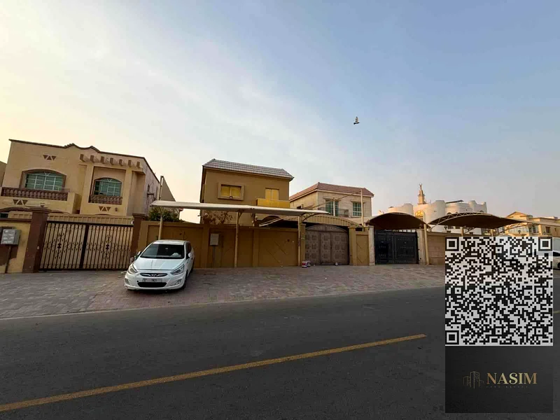 🏡 فيلا فاخرة للإيجار في الروضة 2 – عجمان  
فرصتك للعيش في واحدة من أجمل الفلل المرموقة في الروضة 2، وتتميز بتصميم واسع وجودة عالية في التشطيبات، مثالية لـ63231664422275113