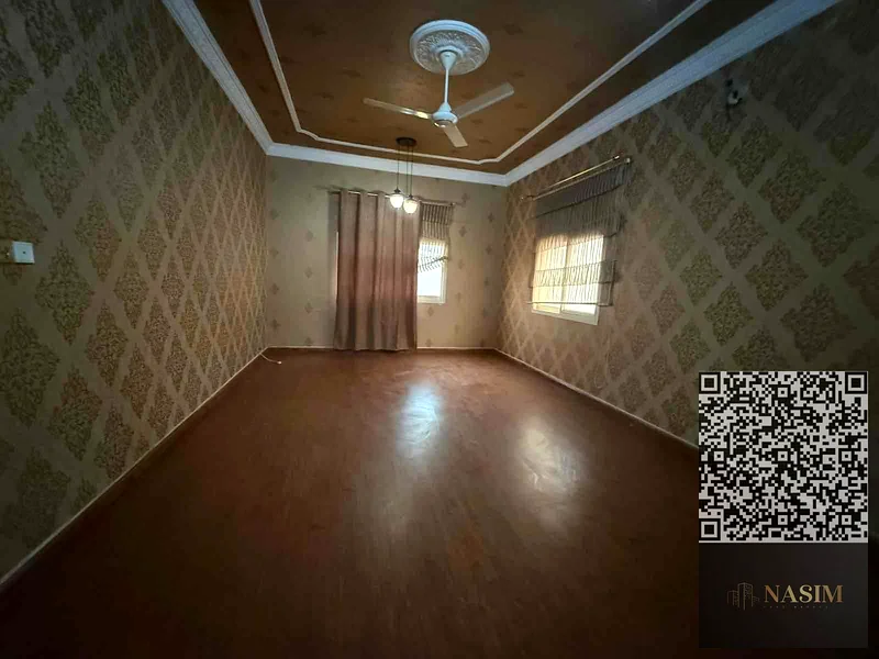 🏡 فيلا فاخرة للإيجار في الروضة 2 – عجمان  
فرصتك للعيش في واحدة من أجمل الفلل المرموقة في الروضة 2، وتتميز بتصميم واسع وجودة عالية في التشطيبات، مثالية لـ63231664422275114
