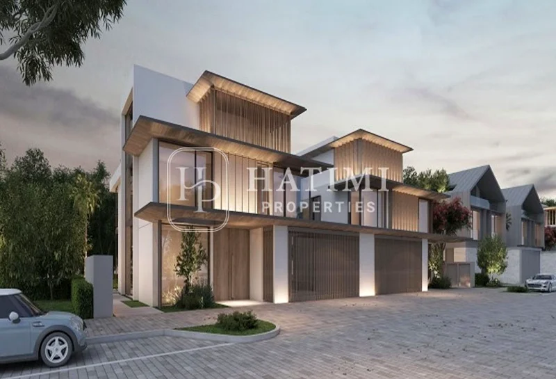 Great Location | 4BR Villa plus study | Large Plot63932401912450113