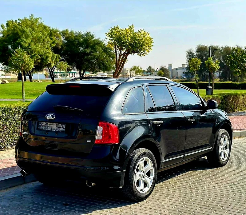 Ford Edge 2014 GCC Specs, Lady Driven63399892950529114
