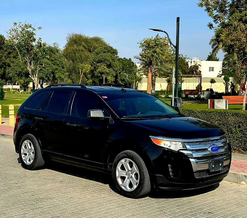 Ford Edge 2014 GCC Specs, Lady Driven63399892950529112