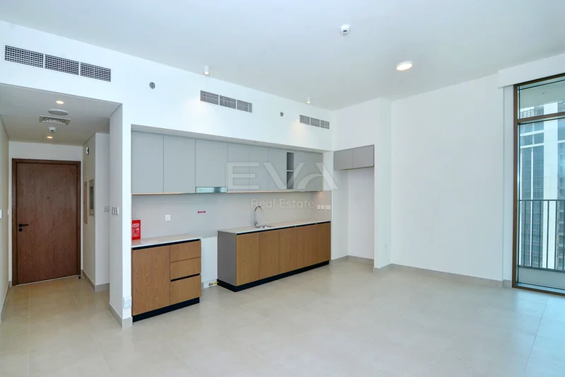 Mid Floor | Unfurnished | Vacant64026863262979113
