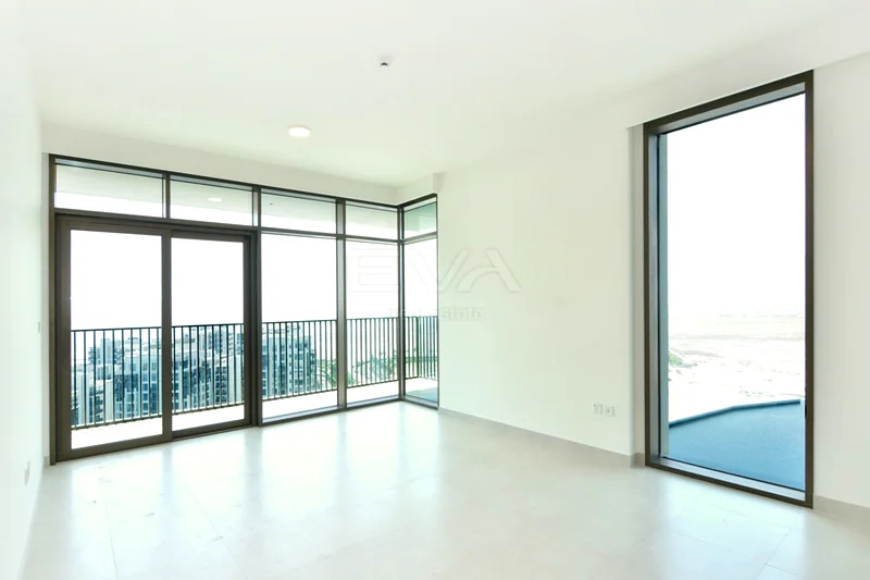 Spacious | Unfurnished | Vacant64026863253507111