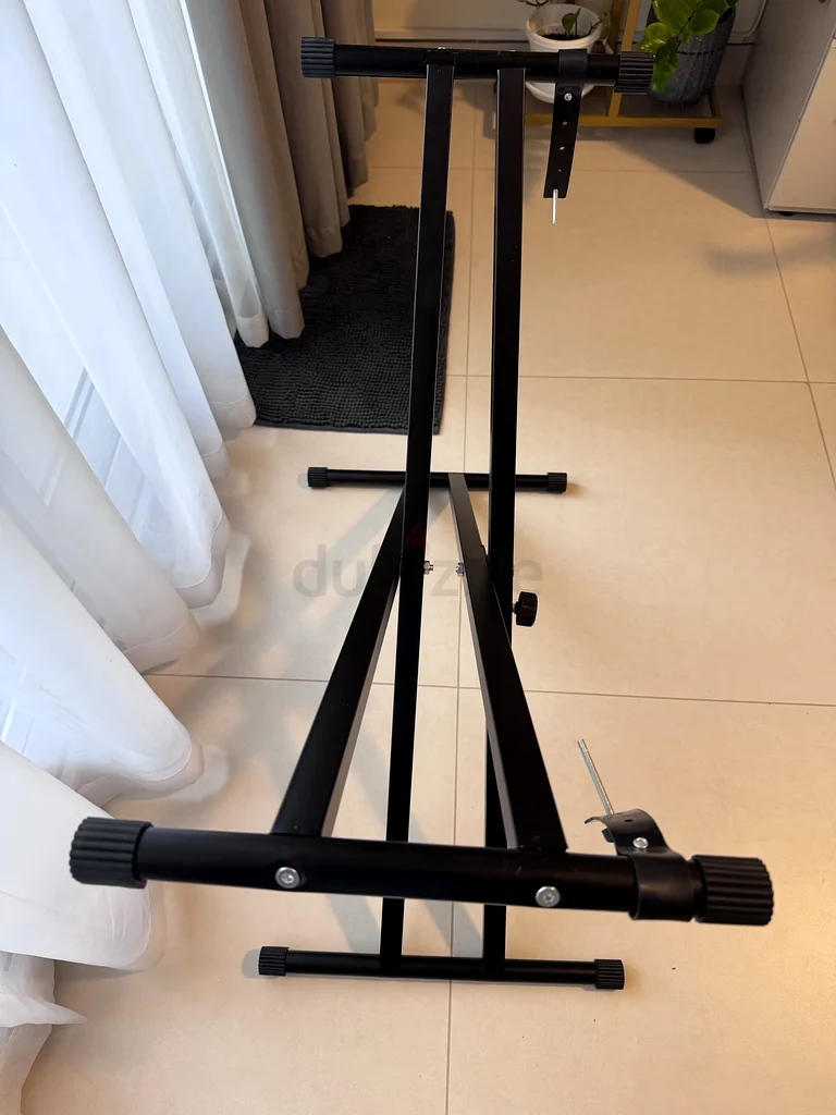 Piano Stand- new63209350835329112
