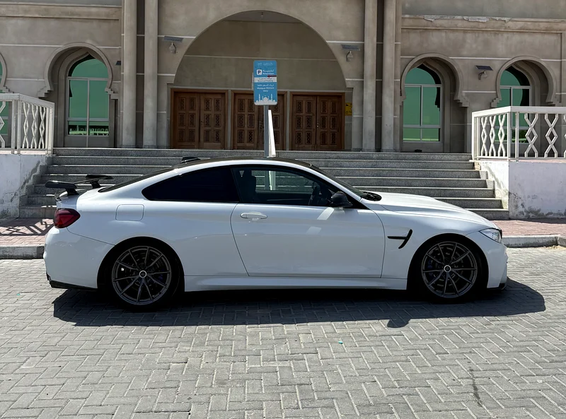 BMW M4 Korean specs SPECIAL OFFER!63228787441538113