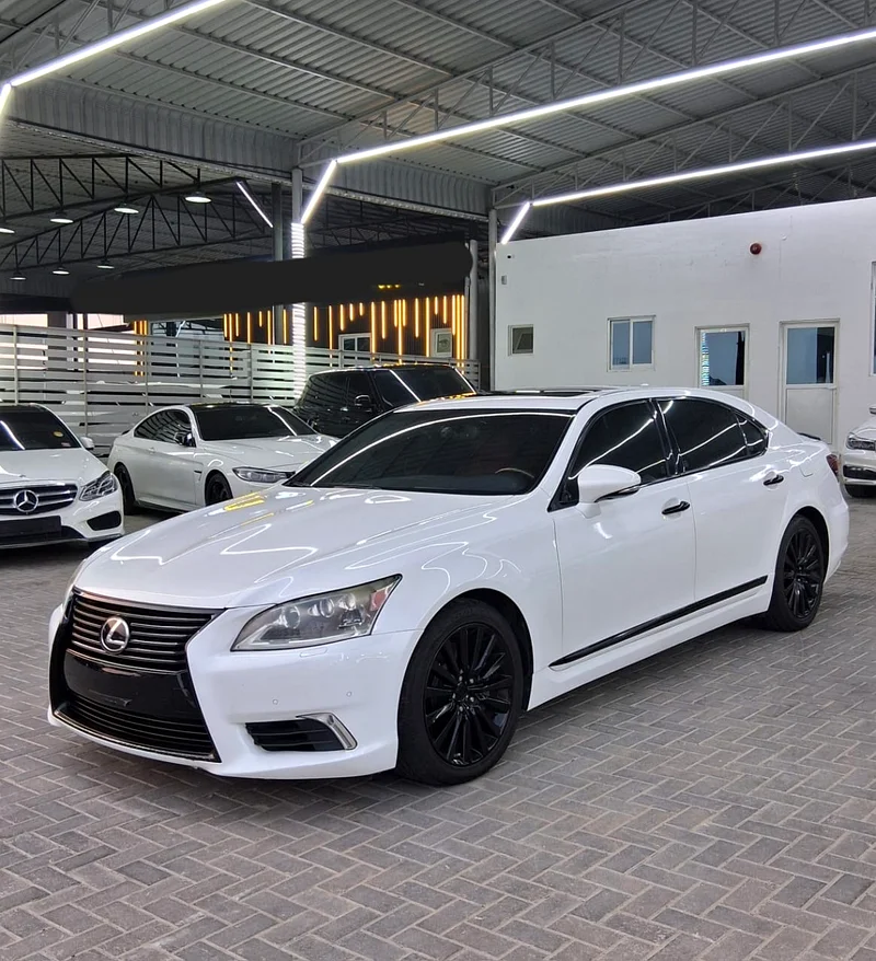 لكزس LS 460 لارج 2015 وارد بحالة ممتازة قمة بالنظافة فل أوبشن من داخل جلد زعفران63225702596994118