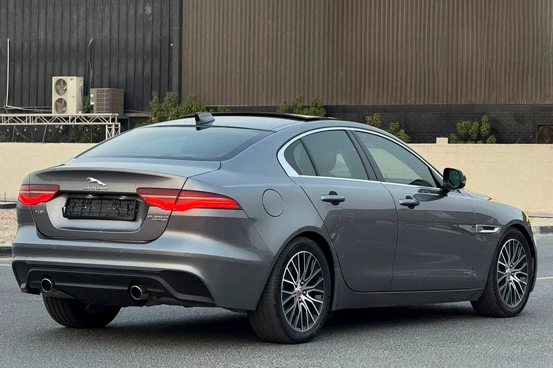 AED1,014/M | Jaguar XE P250 SE | GCC Spec | 1 Owner| Full Service History63222308963202113