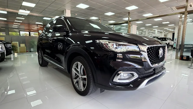 MG HS Trophy - Under Warranty | AED1,285/month | ZERO Down payment63398491829634113