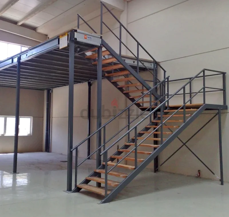 All kinds of maintenance work gypsum, painting, still,carpentry work63216844615683114