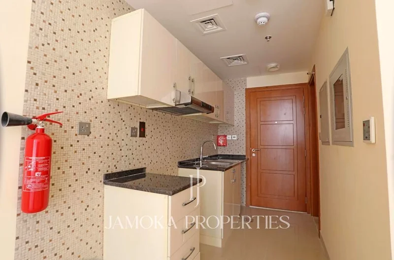 Spacious | Prime Location | Multiple Units63978007549443111
