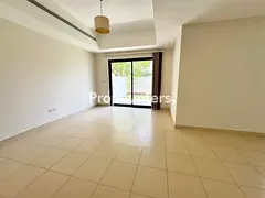 SPACIOUS | WELL MAINTAINED | CLOSE KITCHEN